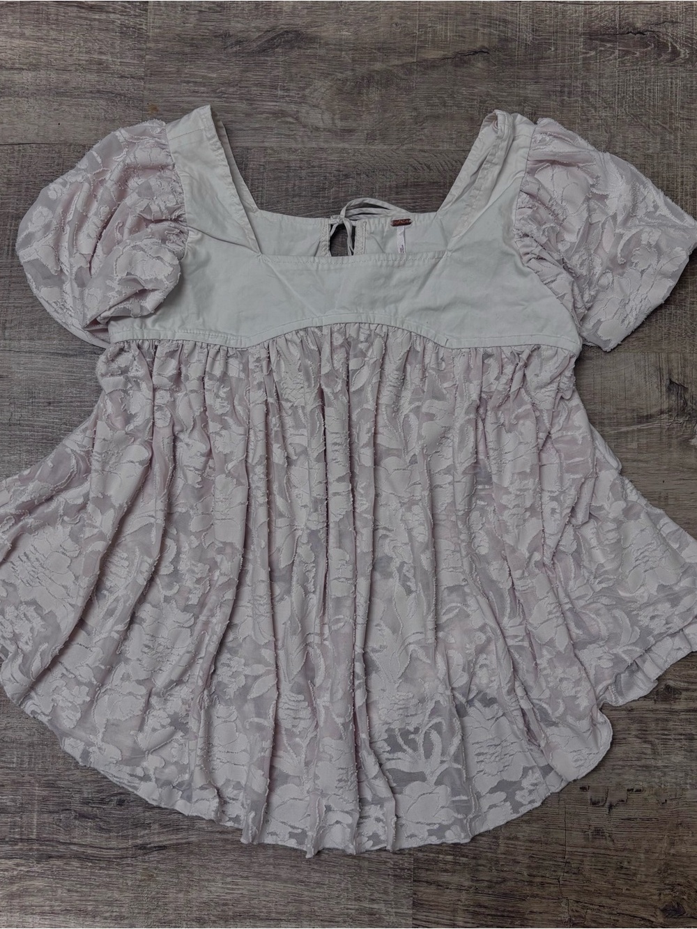 + blush white lace babydoll top w/ puff sleeves +